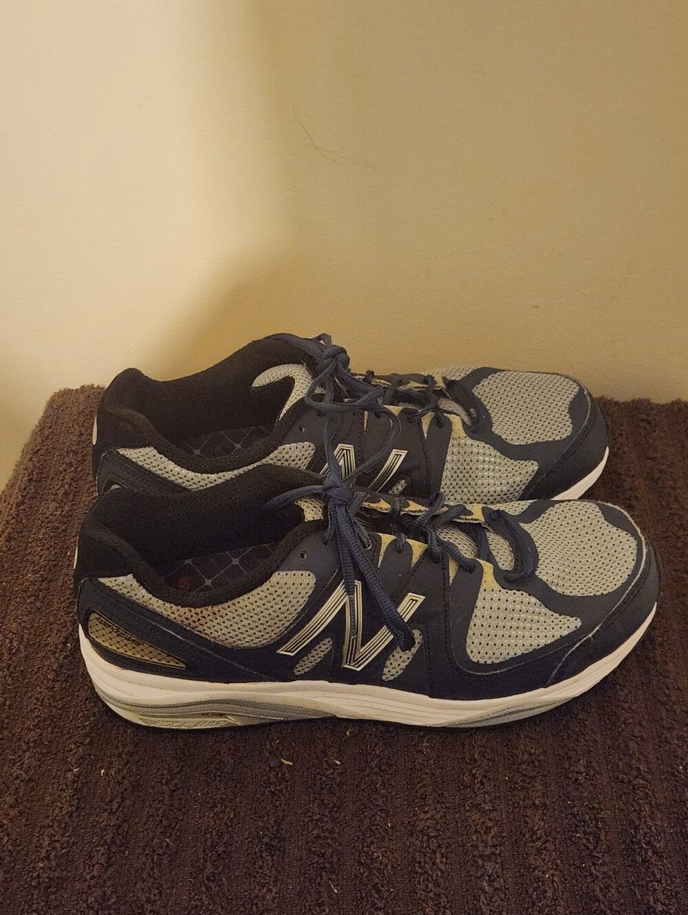 New Balance 1540v2 Men's Running Shoes Blue Low Lace Up M1540NV2 Size 9